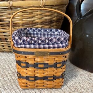 1999 JW Collection Miniature Two Pie Longaberger Basket- Blue Plaid Liner- pro